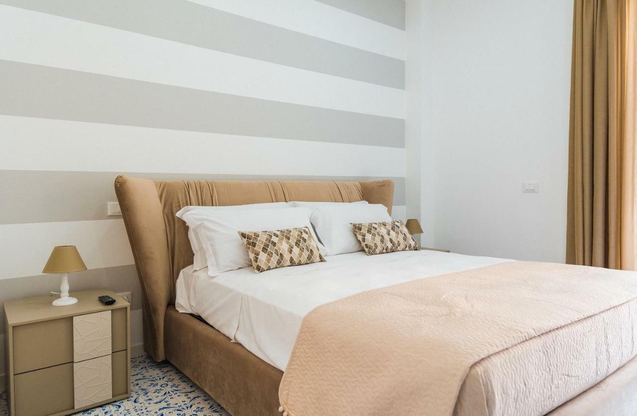 Luxury Napolitano Hotel Соренто Екстериор снимка