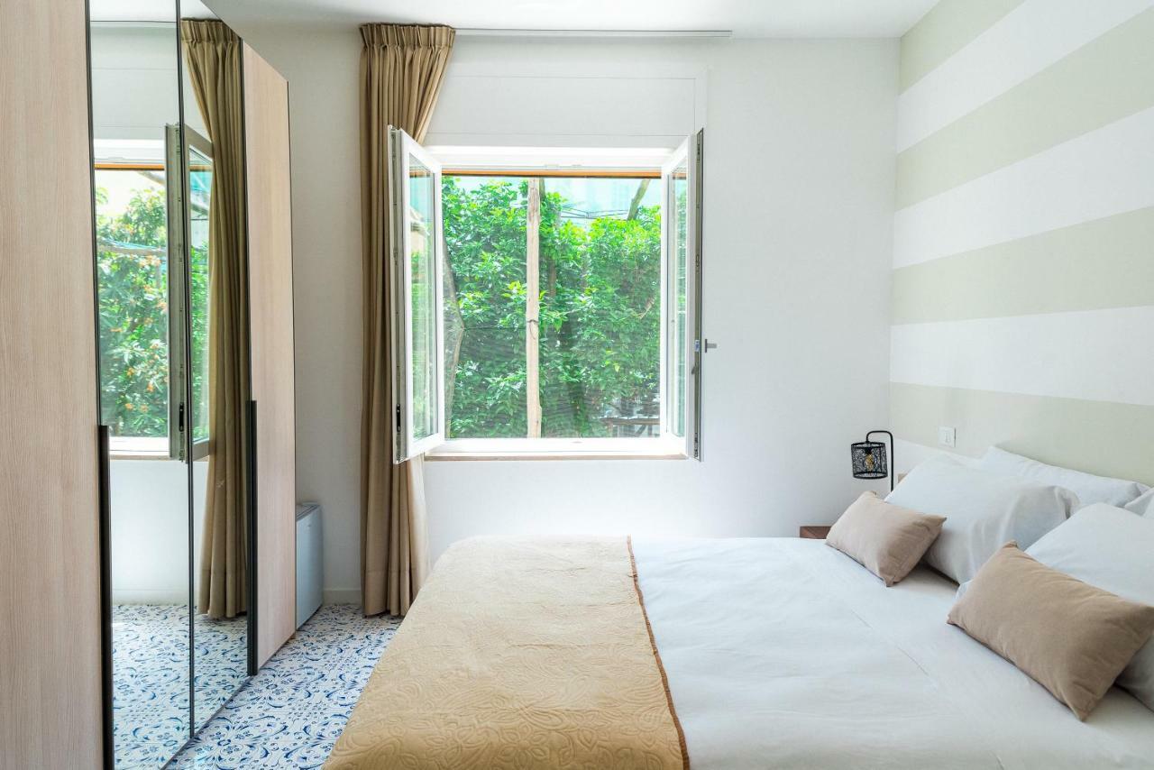 Luxury Napolitano Hotel Соренто Екстериор снимка