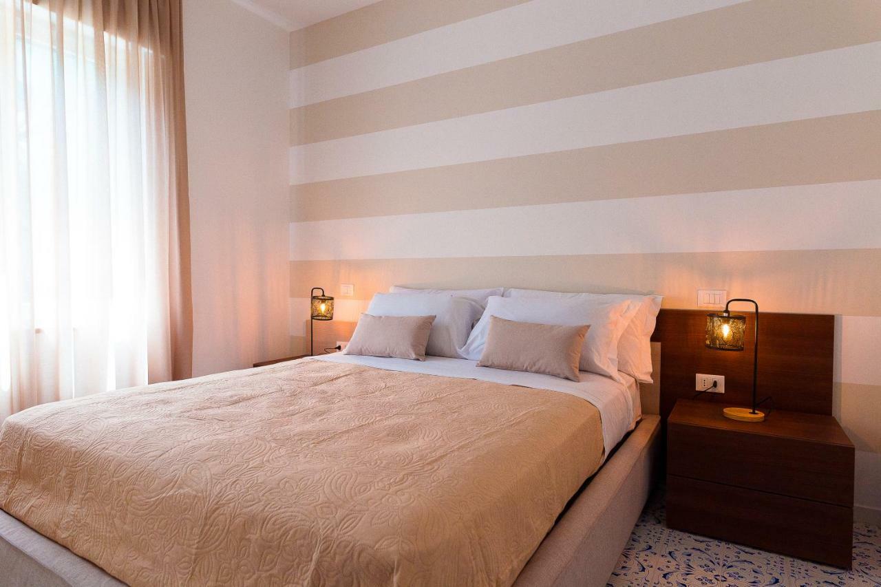 Luxury Napolitano Hotel Соренто Екстериор снимка